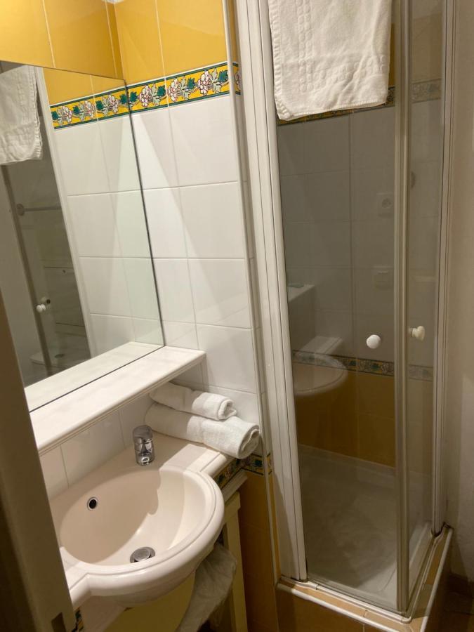 Azur Appartement 格里莫 外观 照片
